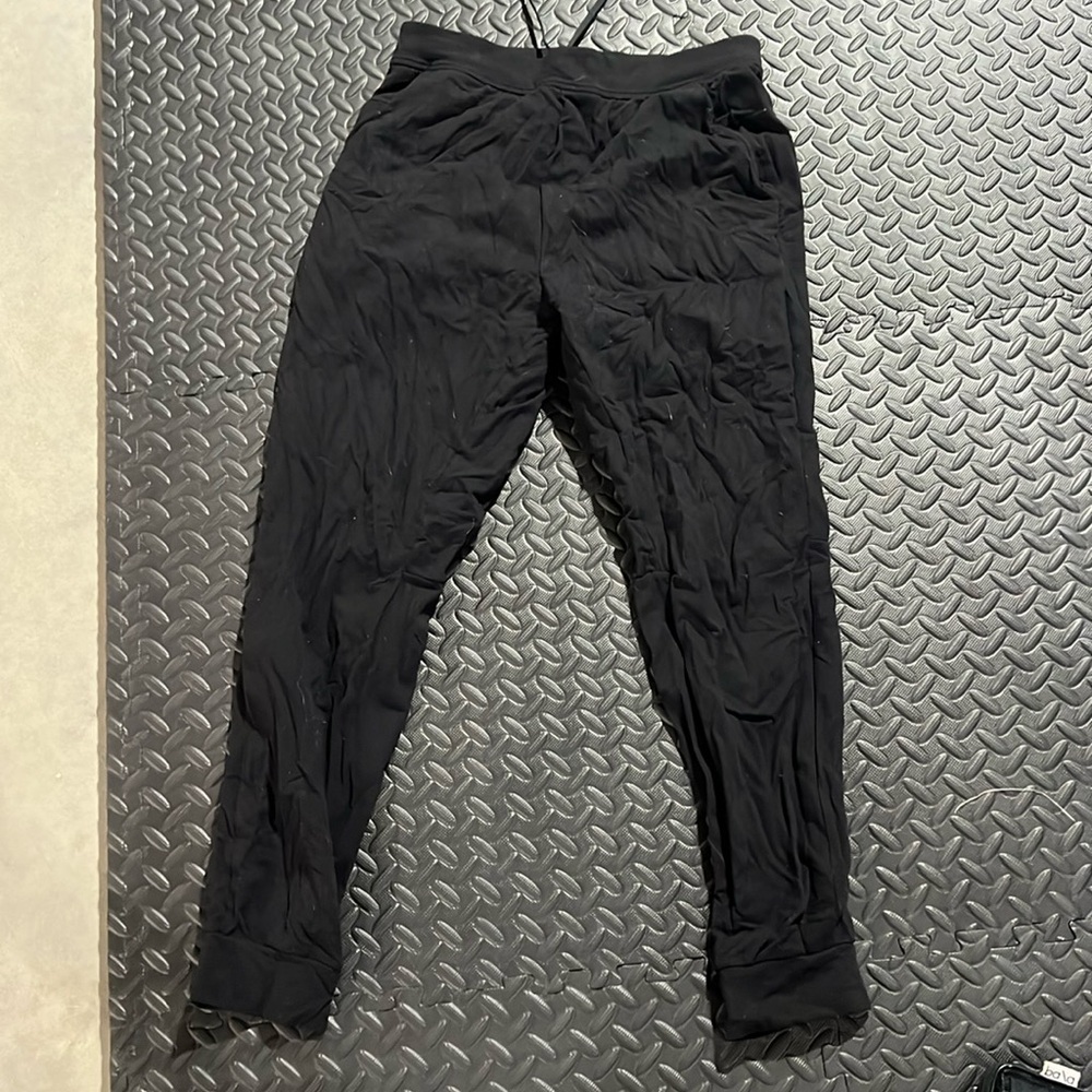 Lululemon joggers
